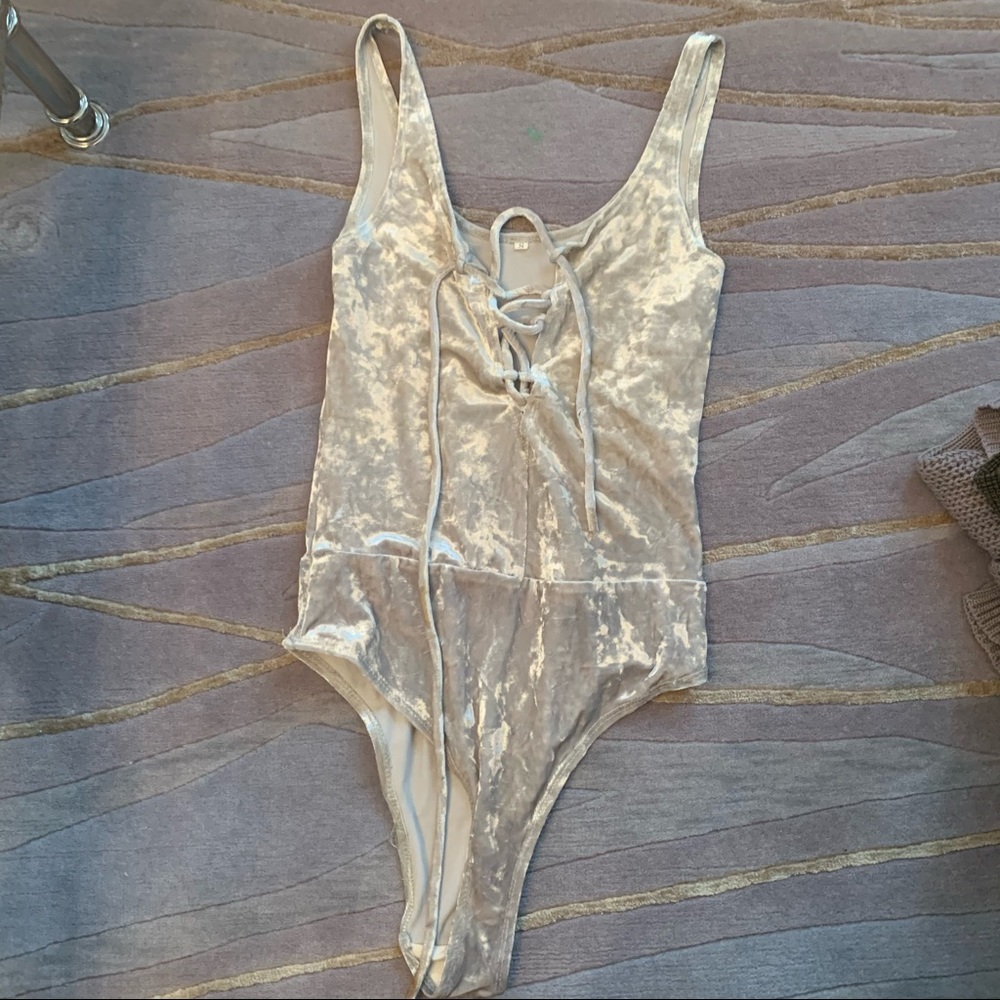 bodysuit velvet